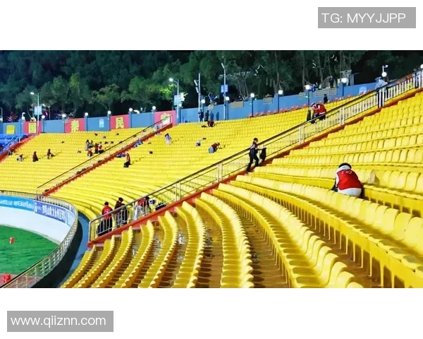 长沙足球热潮来袭球迷齐聚共享激情与快乐的绿茵盛宴